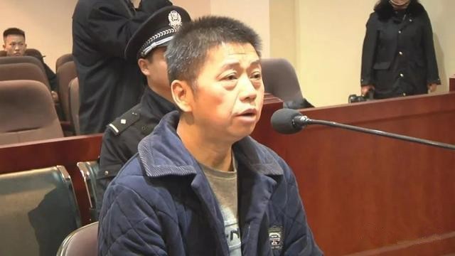 三姐弟称霸思南11年：火烧教育局，强锁国土局，逼校长下跪