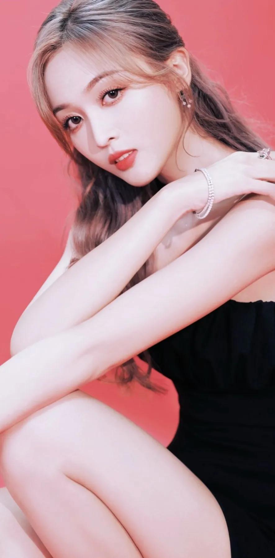 吴宣仪高清壁纸