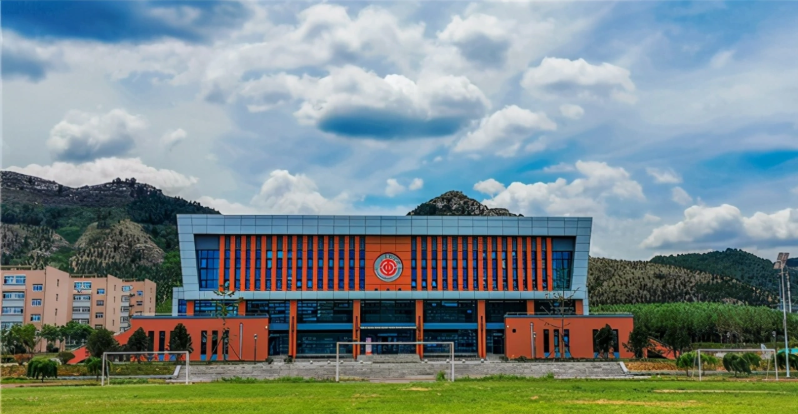 神奇：成人大专7年从高职升为公办普通本科高校，名字像民办