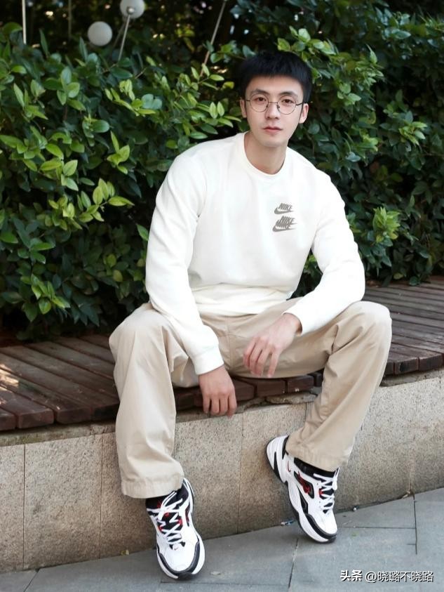 身高不到180的男生，少穿这3双鞋吧！邋遢显矮，不招女生喜欢