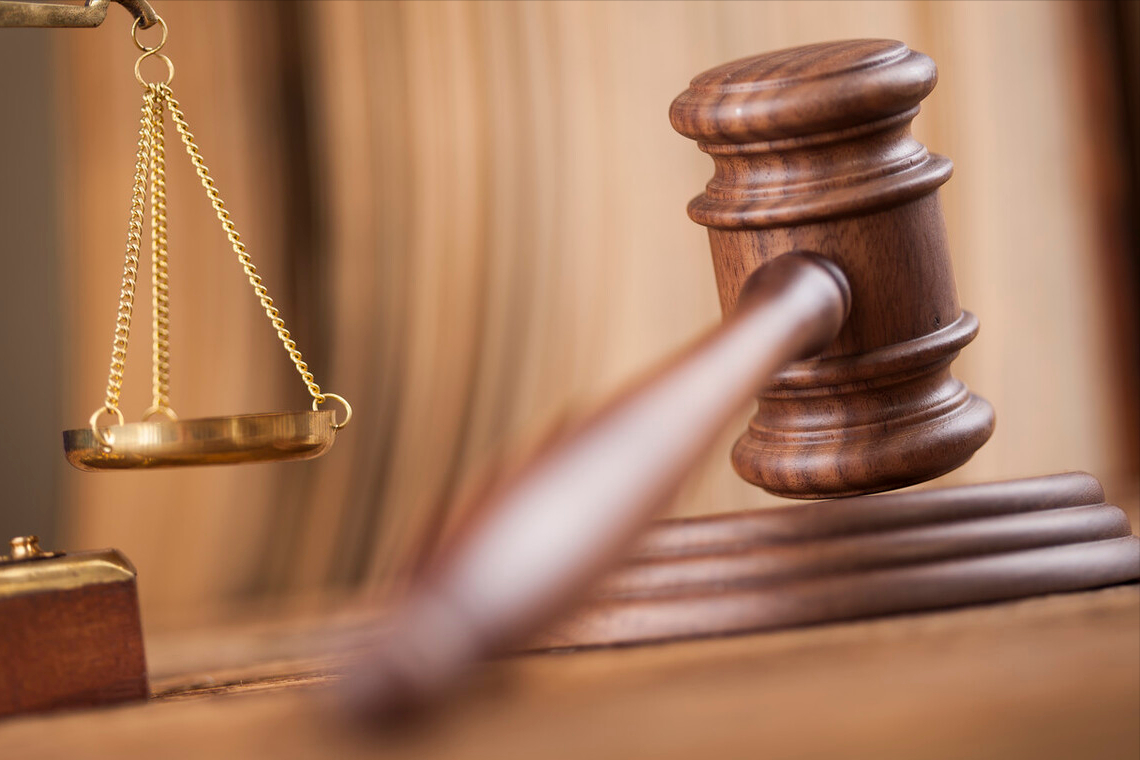 仅有载明“依据某法律”的通知，能收回国有土地使用权吗？