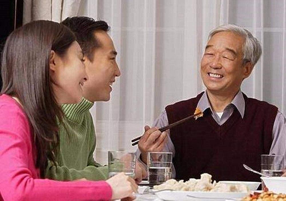 赚走了中国女人600亿！被官媒揭穿的“防晒衣”，套路太深了