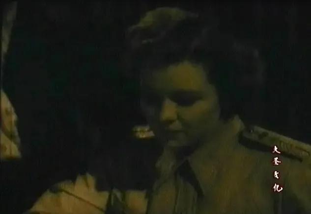 世界电影（0100）苏联电影《绿色信号》（1956）剧照欣赏