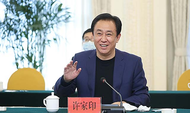 老师给小伙20元学费，40年后他发现恩师贷款买房：把买房费用全免