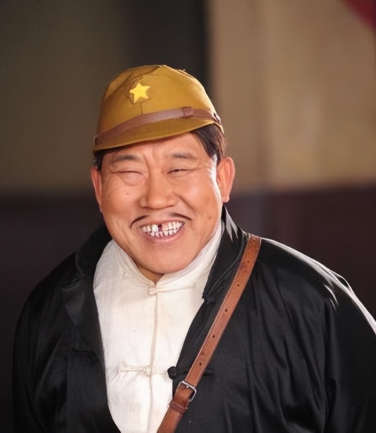 在电视剧电影里扮演汉奸最像的7位演员，你最恨谁？