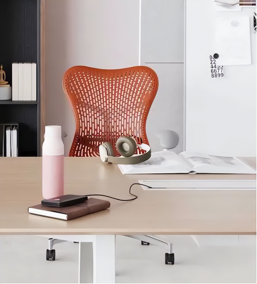 Herman Miller Workspace家族新成员丨Byne系统发布