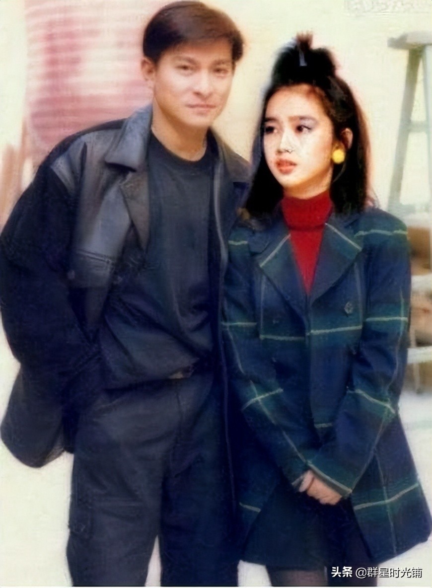 不清醒的喻可欣：和刘德华恋爱3年怀念了30年，是深情还是炒作？