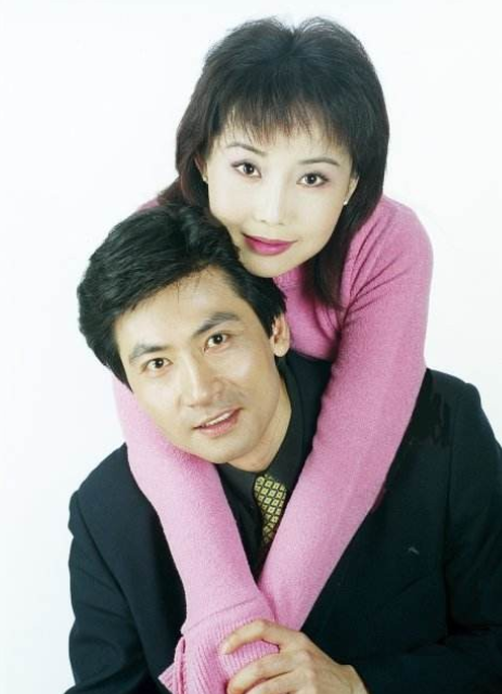 《黄土高坡》原唱胡月：和陆剑民结婚32年无绯闻，未报父恩留遗憾