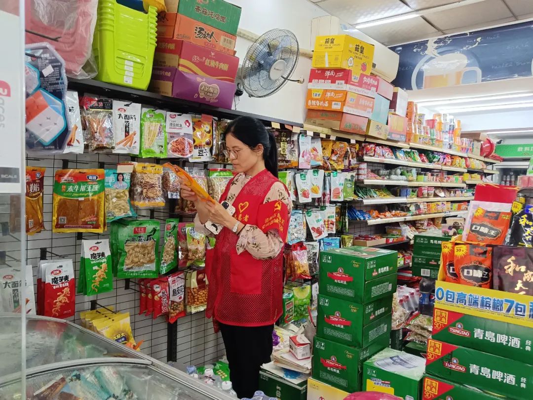 漳州市市场监管局全员发动助力创城攻坚