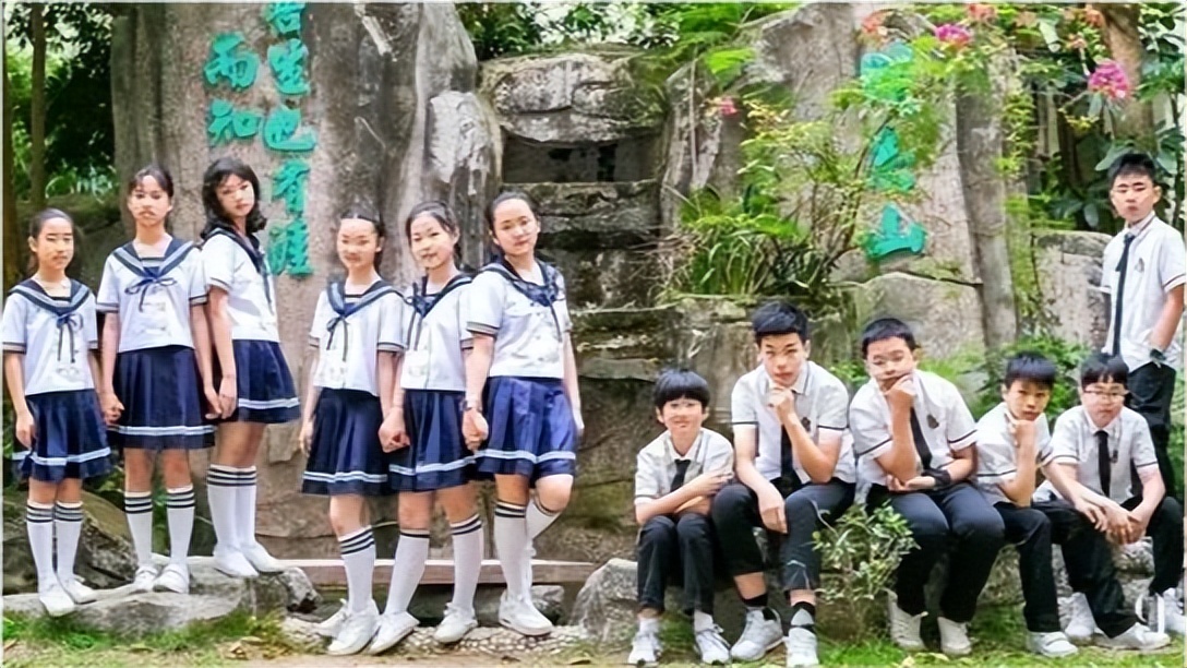 中考作文押题预测：毕业照+写作指导+优秀作文+名师点评