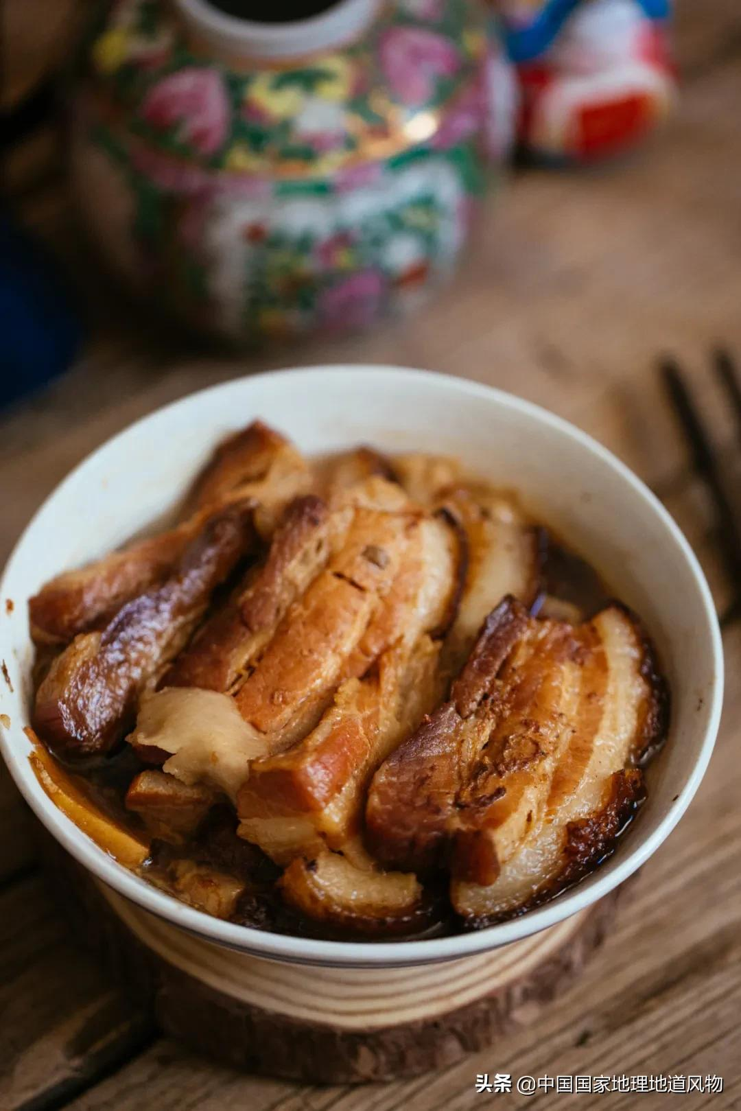 梅菜、芋头、腐乳、笋干扣肉？中国哪里的扣肉最香？