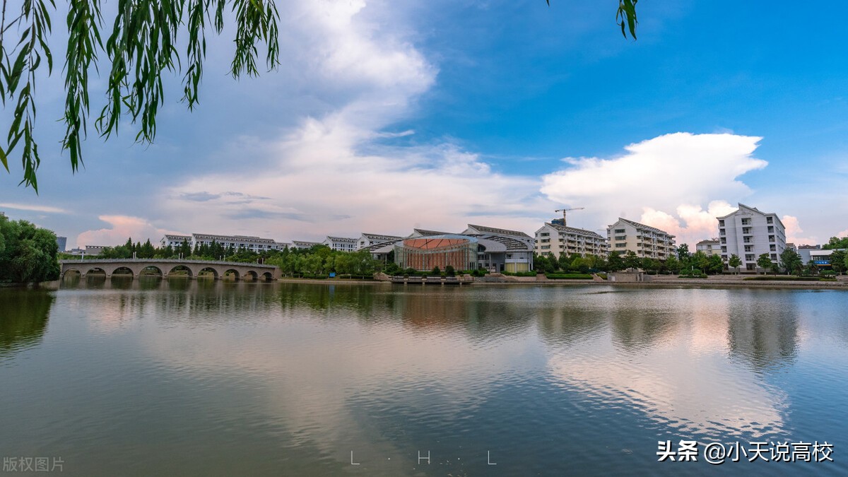 2022年高考已结束，安徽省内一本院校（理科）该怎么报呢？