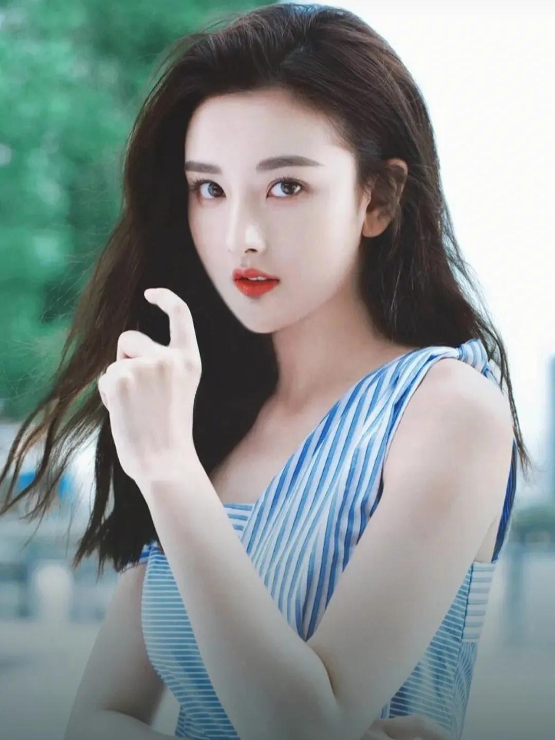 灵动女孩宋祖儿