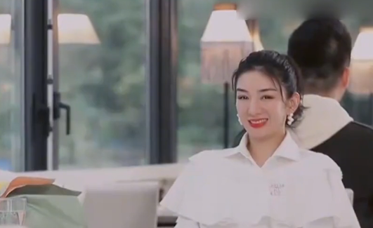 盘点七位出轨女明星，董洁出轨却先发制人，刘晓庆姜文被“捉奸”