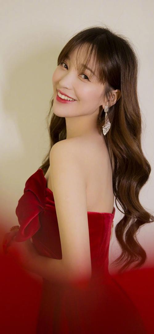 金莎，甜美可爱型女星