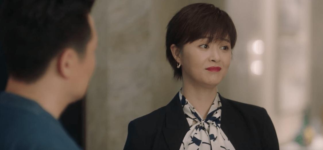 同样饰演职场女精英，把陈数、姚晨和杨颖放在一起，差距就出来了