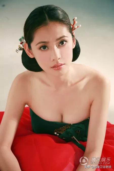 韩国明星秋瓷炫