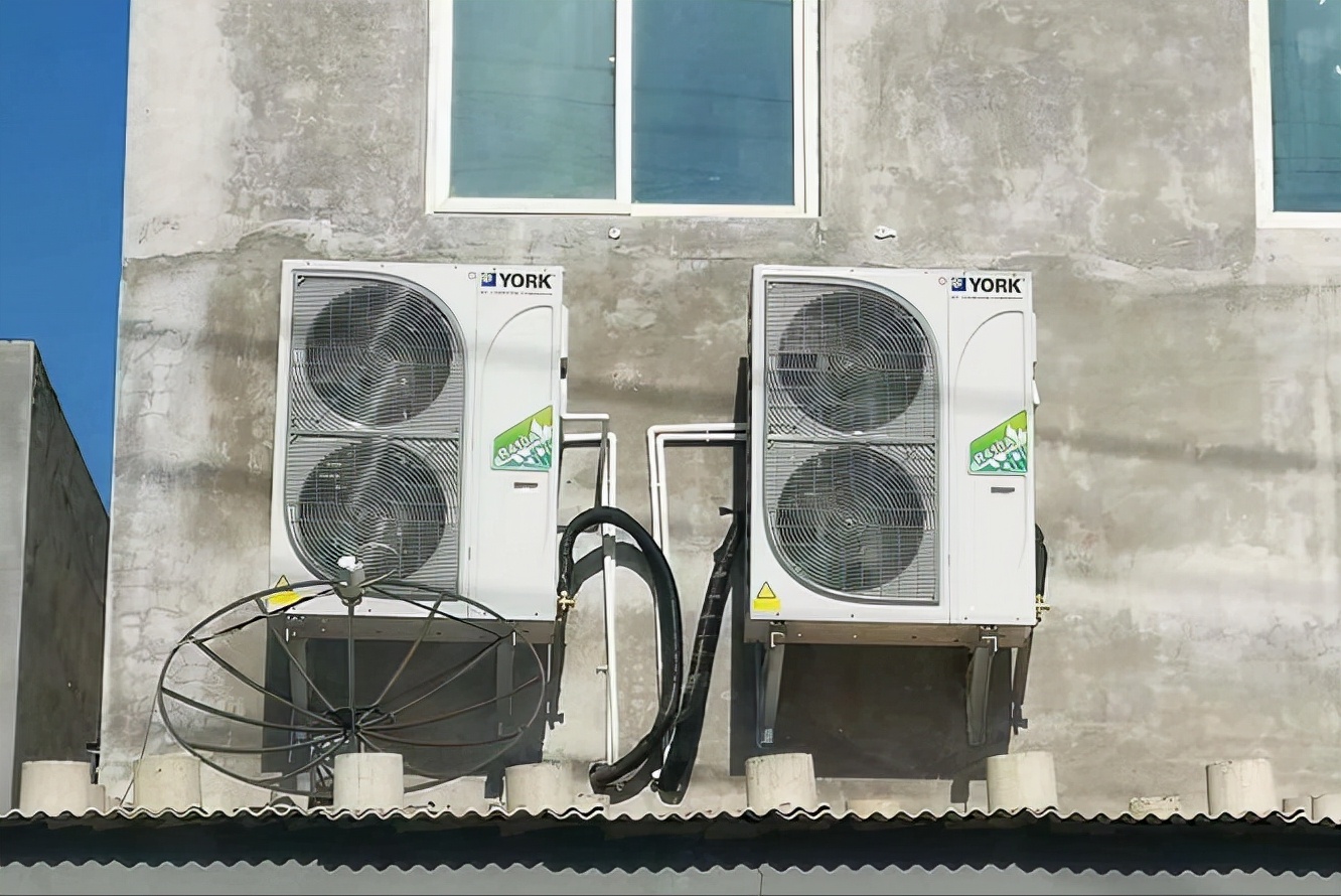 用空气能热泵采暖，最影响耗电量的四大因素是什么，安装前要注意