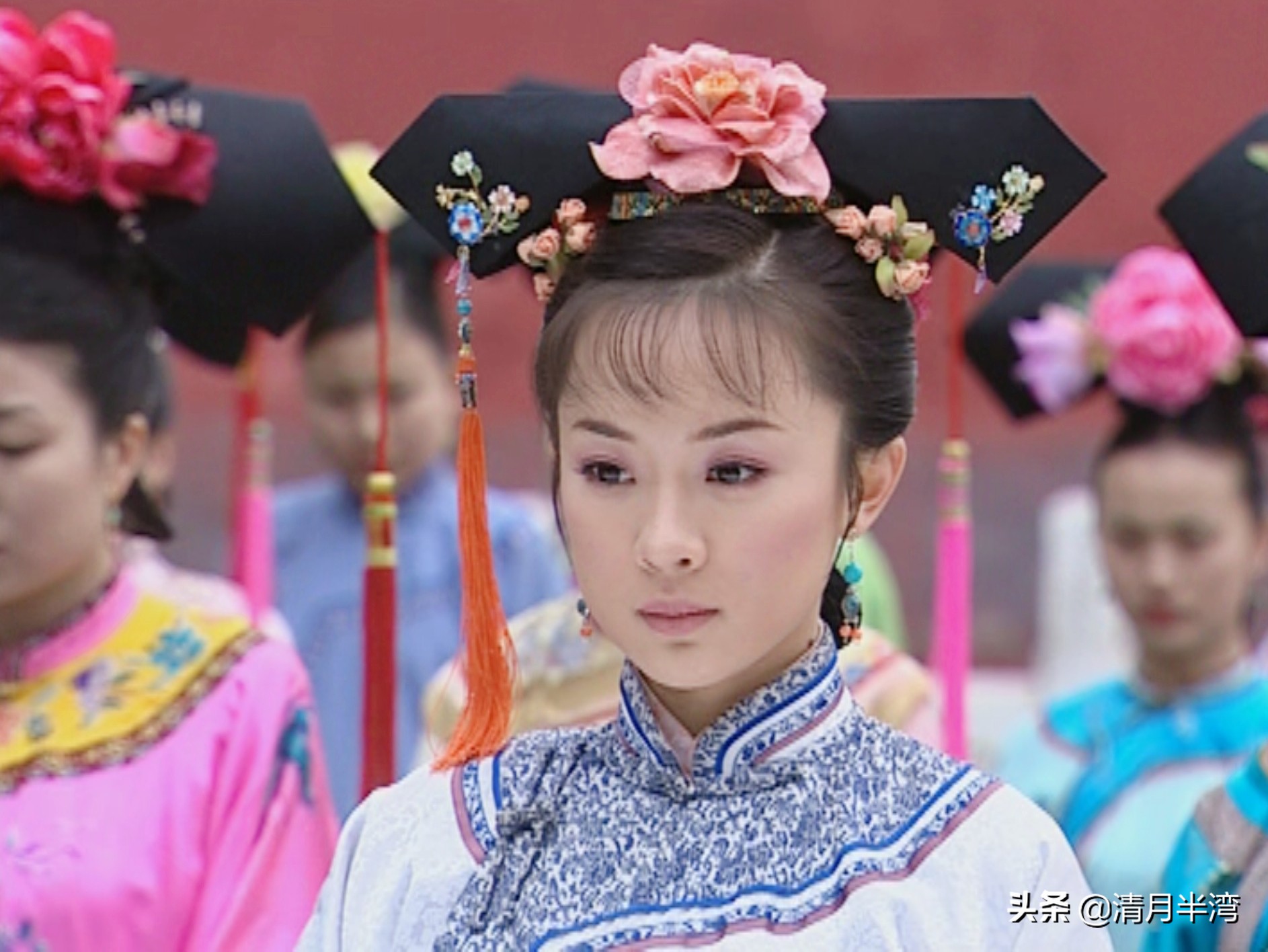 颜值高也不一定驾驭得了旗头装，能上清宫美人榜的，我只服这10位