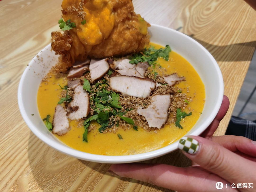 旅行就要边走边吃：舌尖上的昆明，盘点我在昆明吃到的各种美食