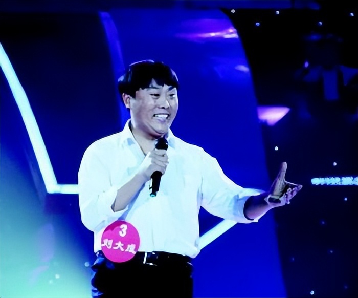 草根歌手刘大成：父亲陪我走上成名之路，走红后不忘农民本色