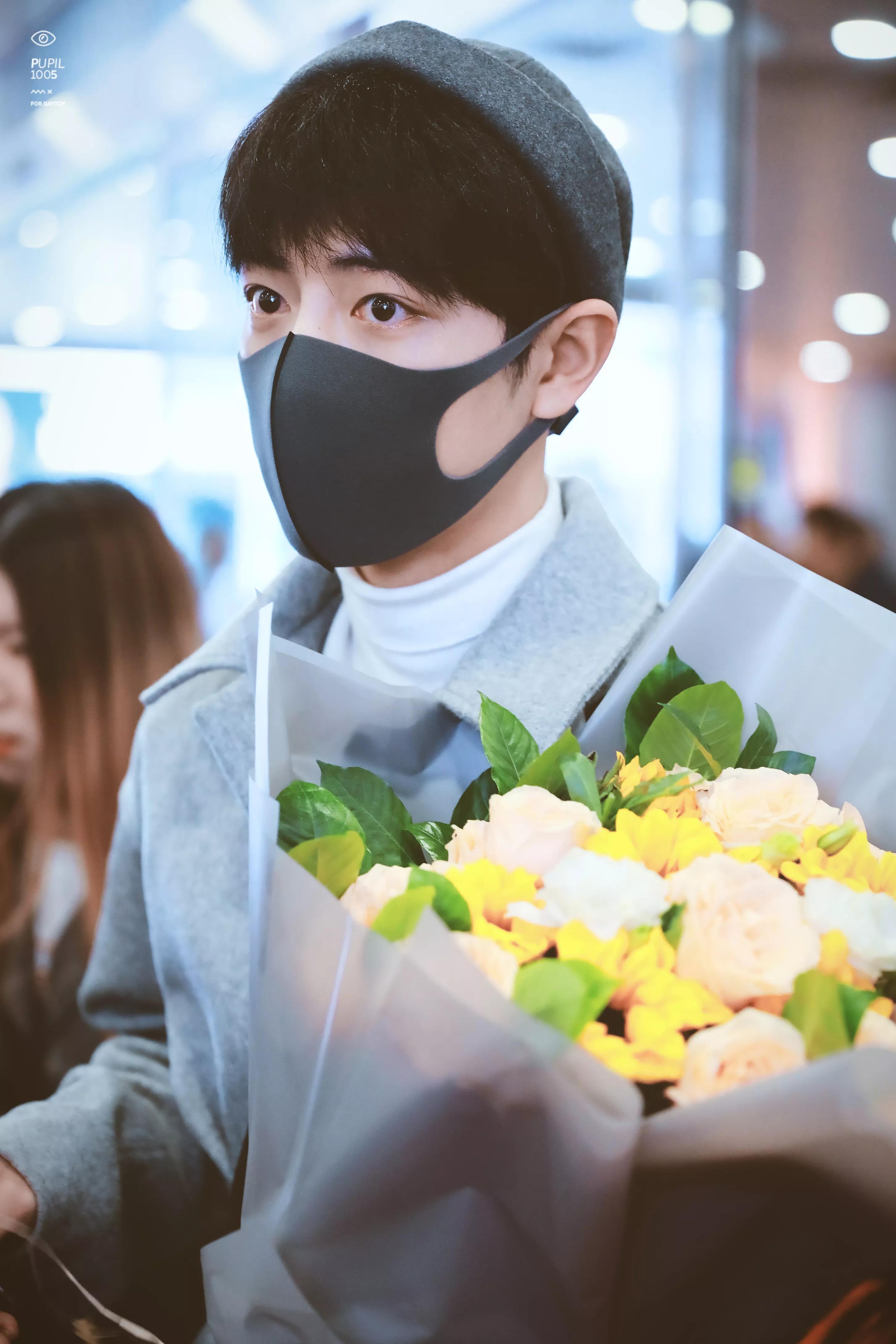 考古肖战:2018年9月—12月机场时间线汇总,今天请叫我收图狂魔