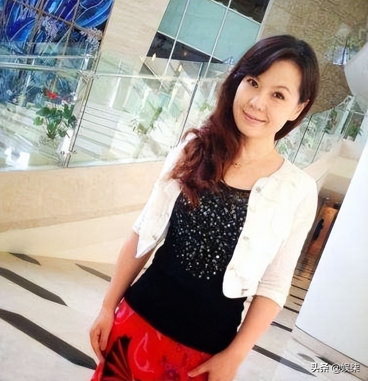 她，27岁爆红，37岁生子“险”一尸两命，离婚后一生未嫁