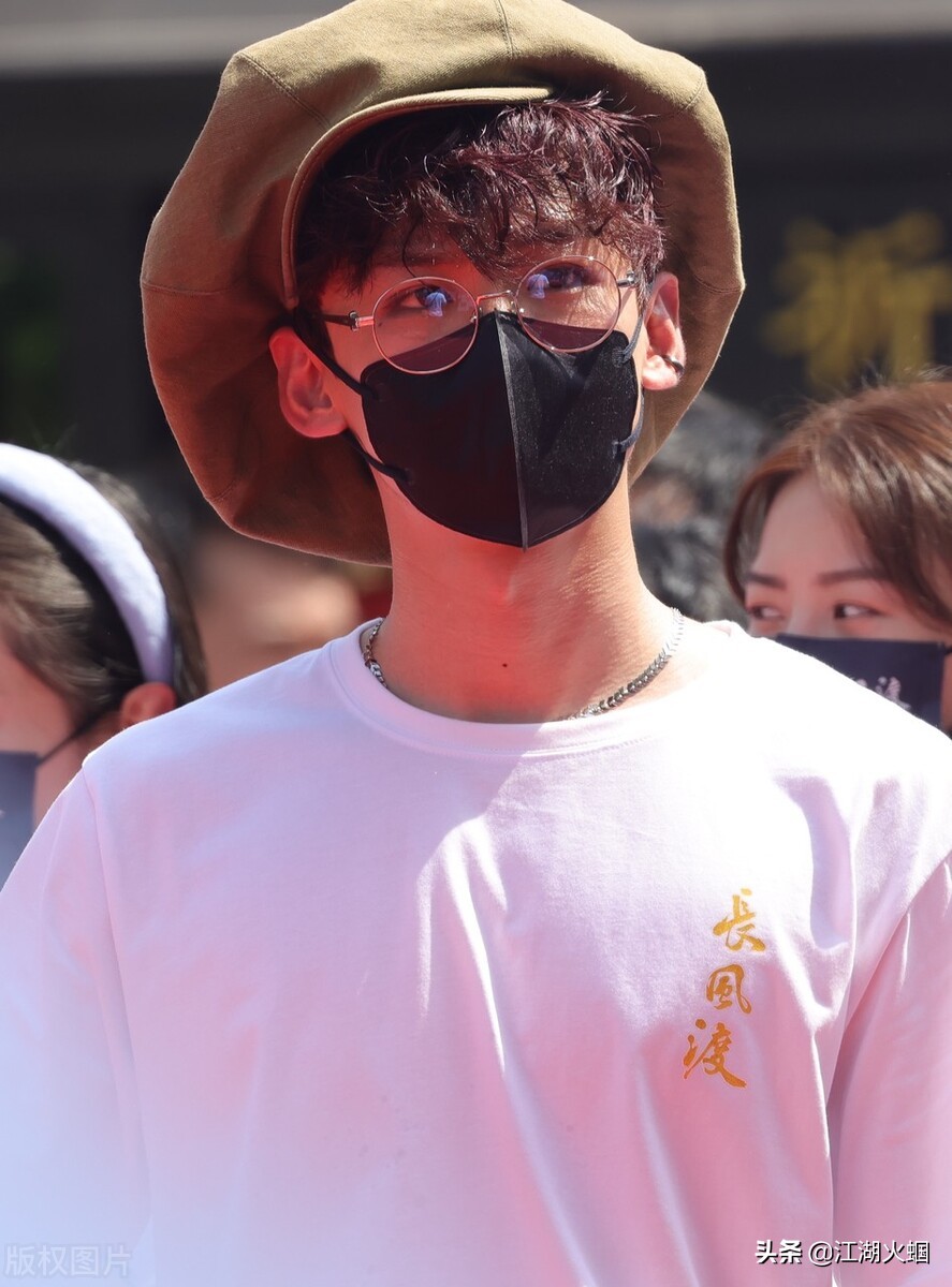 娱乐：吴磊 杨紫 赵露思 白敬亭 龚俊 张天爱 王俊凯 景甜 林峯 许凯 盛一伦