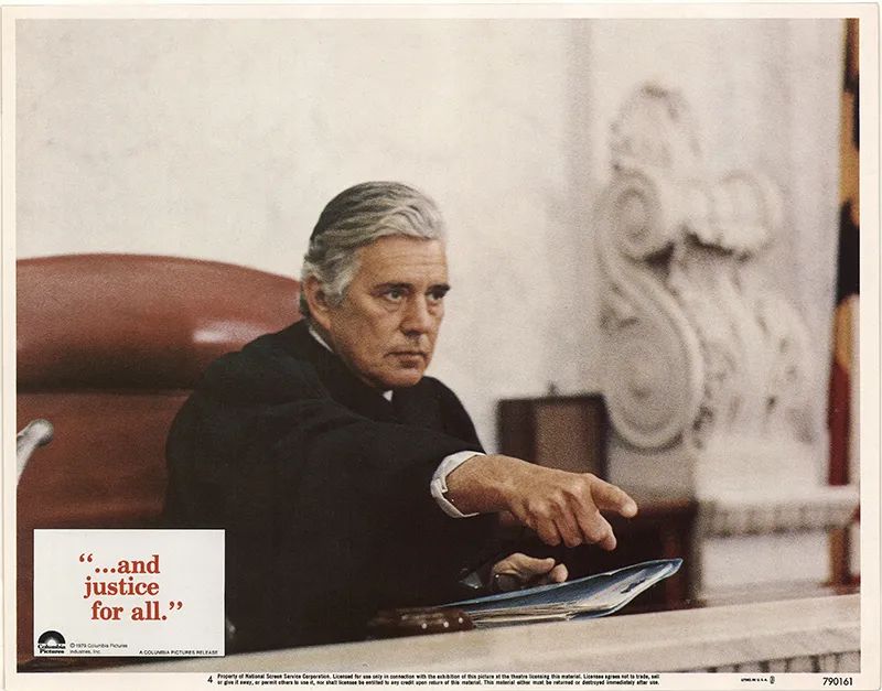 《伸张正义》阿尔帕西诺演得太震撼！炮轰司法黑暗超狠辣