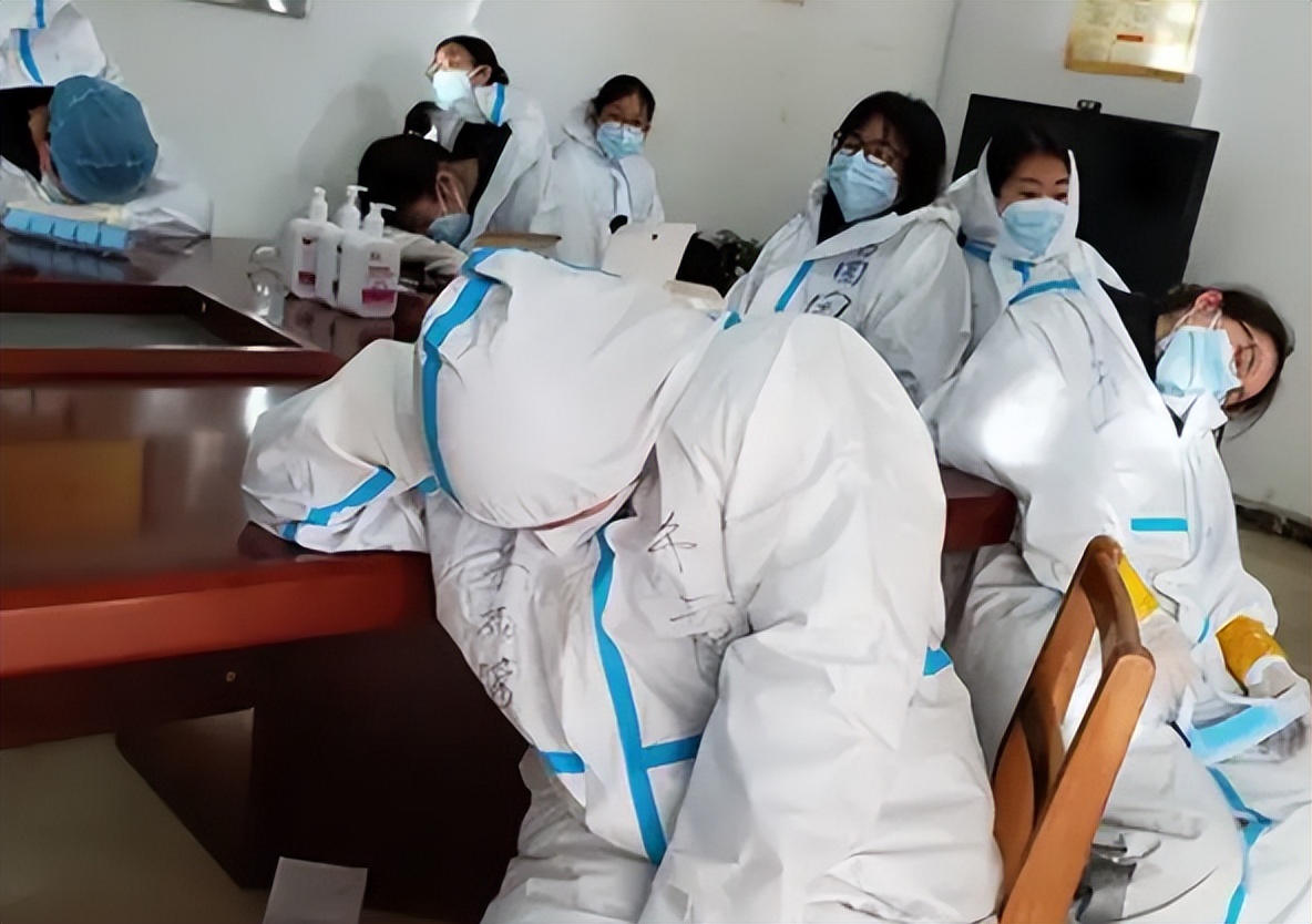 工作多年后才发现，“师范生”和“医学生”相比，差距不是一般大