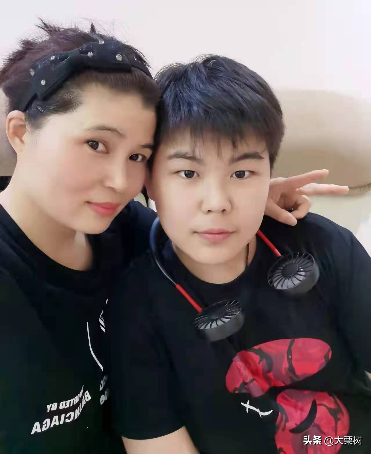 陪着孩子成长，如牵着蜗牛散步，慢慢欣赏沿途风景