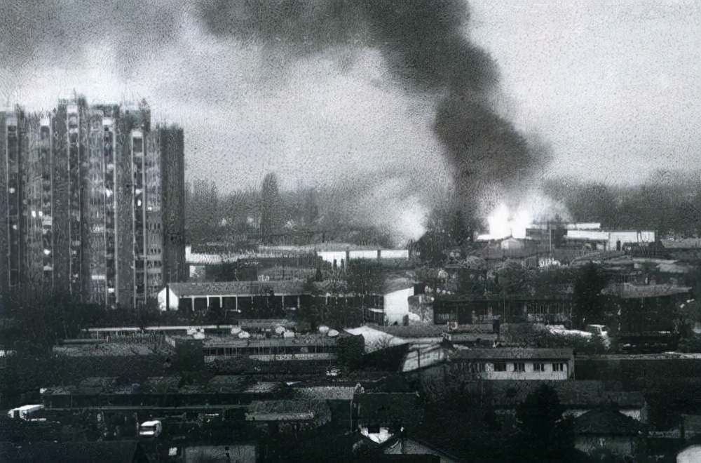 德总理：很难想象欧洲发生战争，普京：北约轰炸南联盟我们没忘记