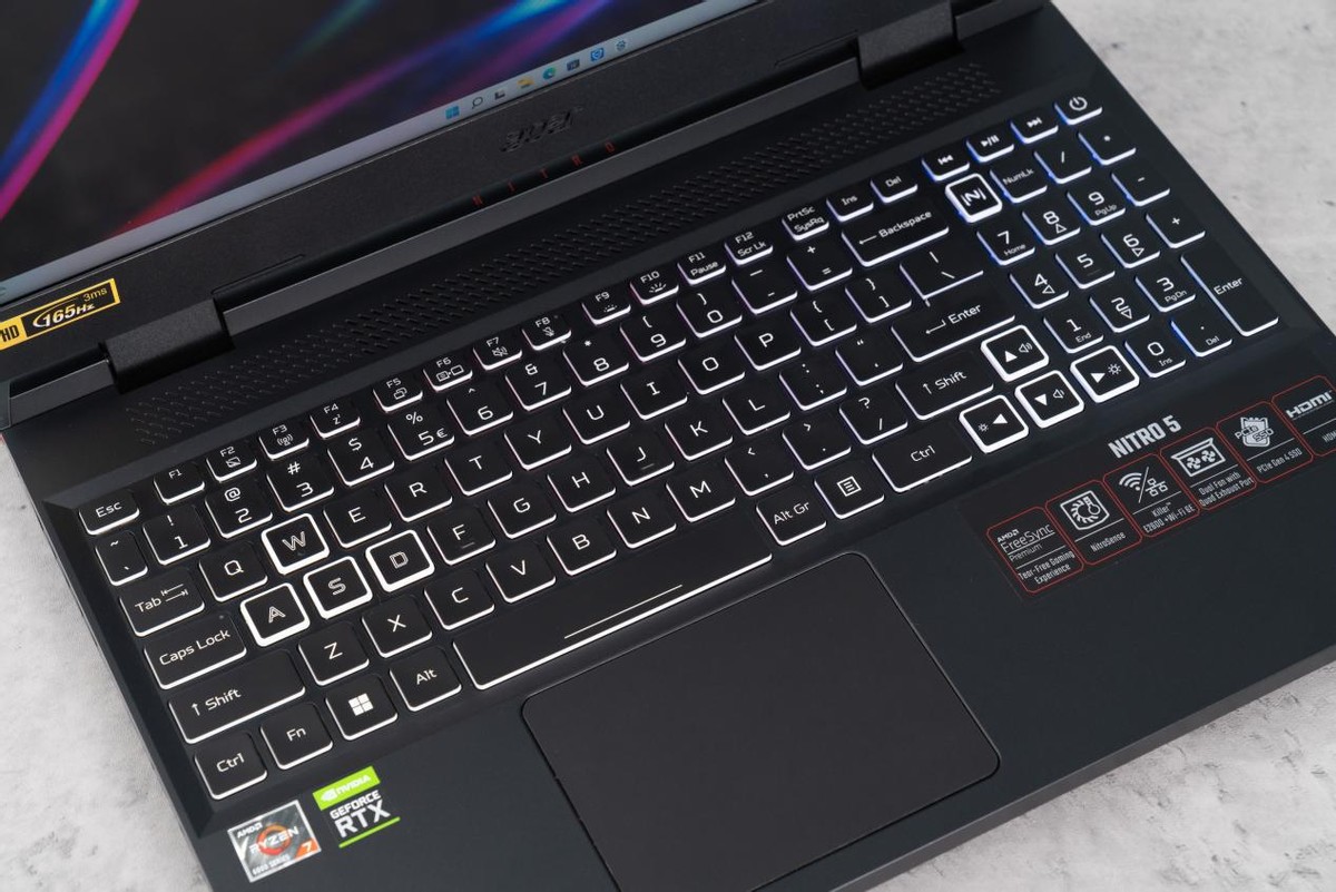 高性价比的满功耗独显游戏本,宏碁暗影骑士·龙测评