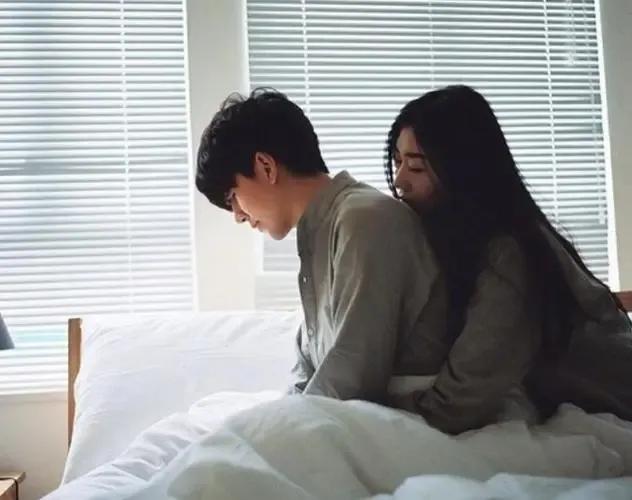 10,一个女人越是不肯轻易就范,越不显得温存或是驯服,男人想拥有她的