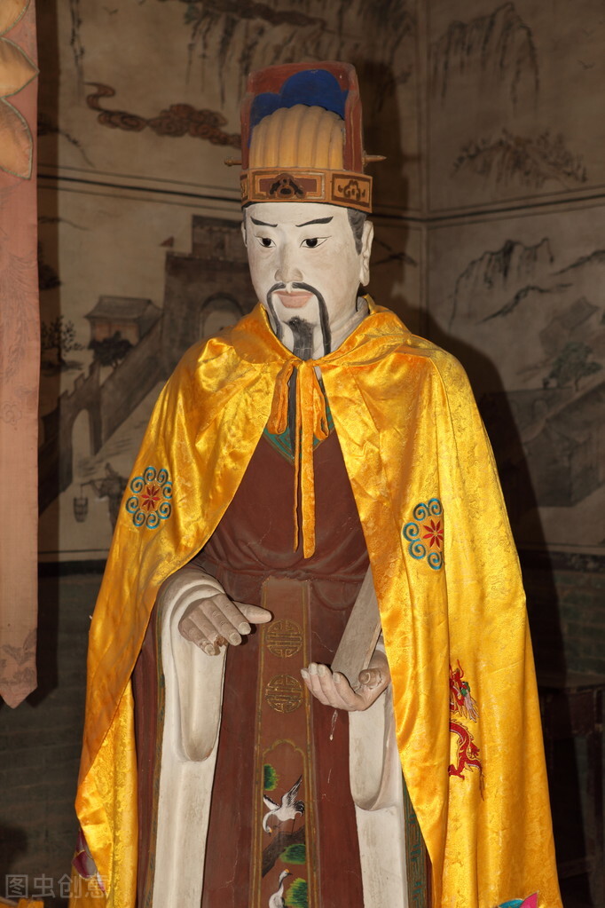 潘美不是奸臣，是北宋爱国名将；一生征战无数，死后配享太庙