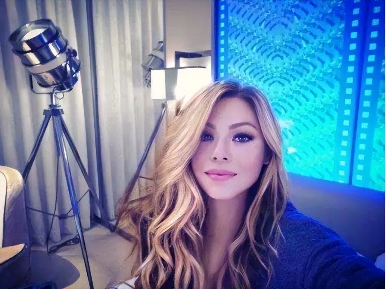 黑帮大佬的美貌女儿：有人隐姓埋名做艺人，有人父亲遗愿不进娱圈