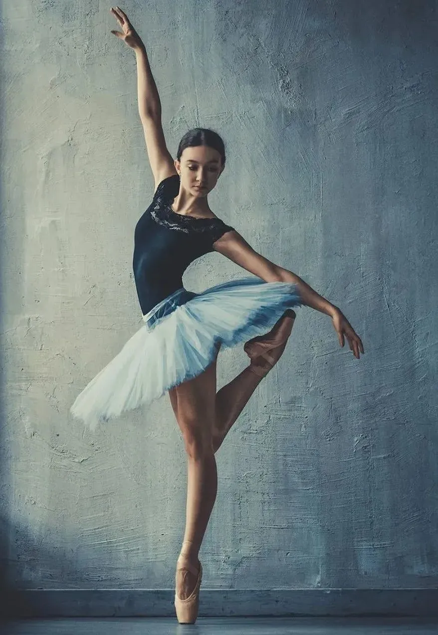 精美图片：人体摄影艺术，舞蹈的灵动之美