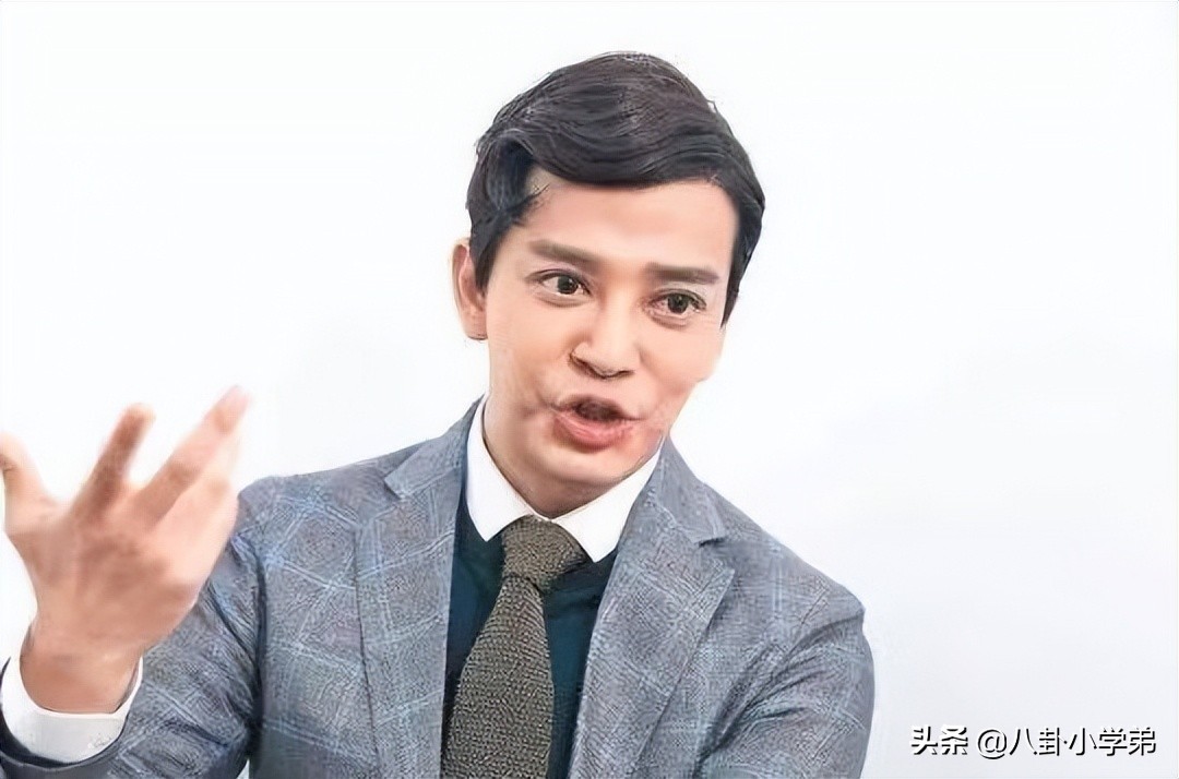 “冻龄男神”都是假的！脸肿僵硬、笑不出来，不服老是真的不行