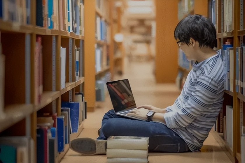 普通人家的孩子，大学最好报什么专业呢？人大教授给出中肯建议