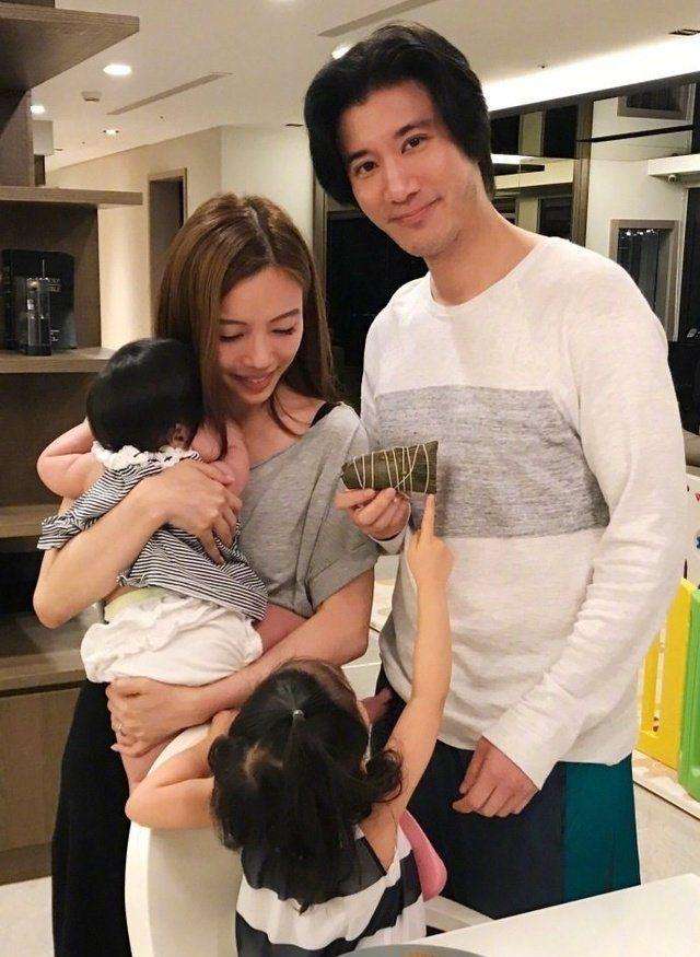 王力宏的混乱情史，曾与8女2男传绯闻，离婚后遭前妻爆锤人设崩塌