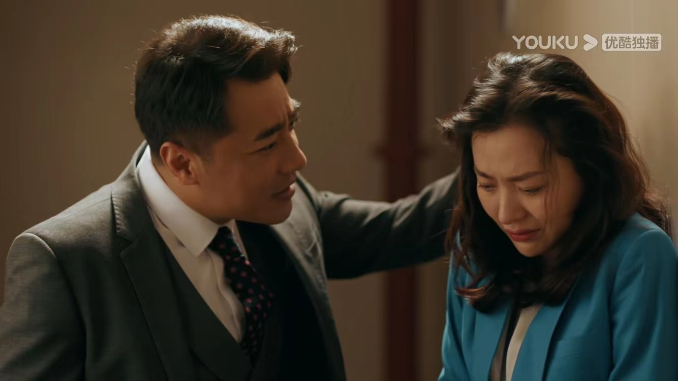 女心理师：被上司醉酒性侵的李薇，穿着暴露，是原罪还是借口？