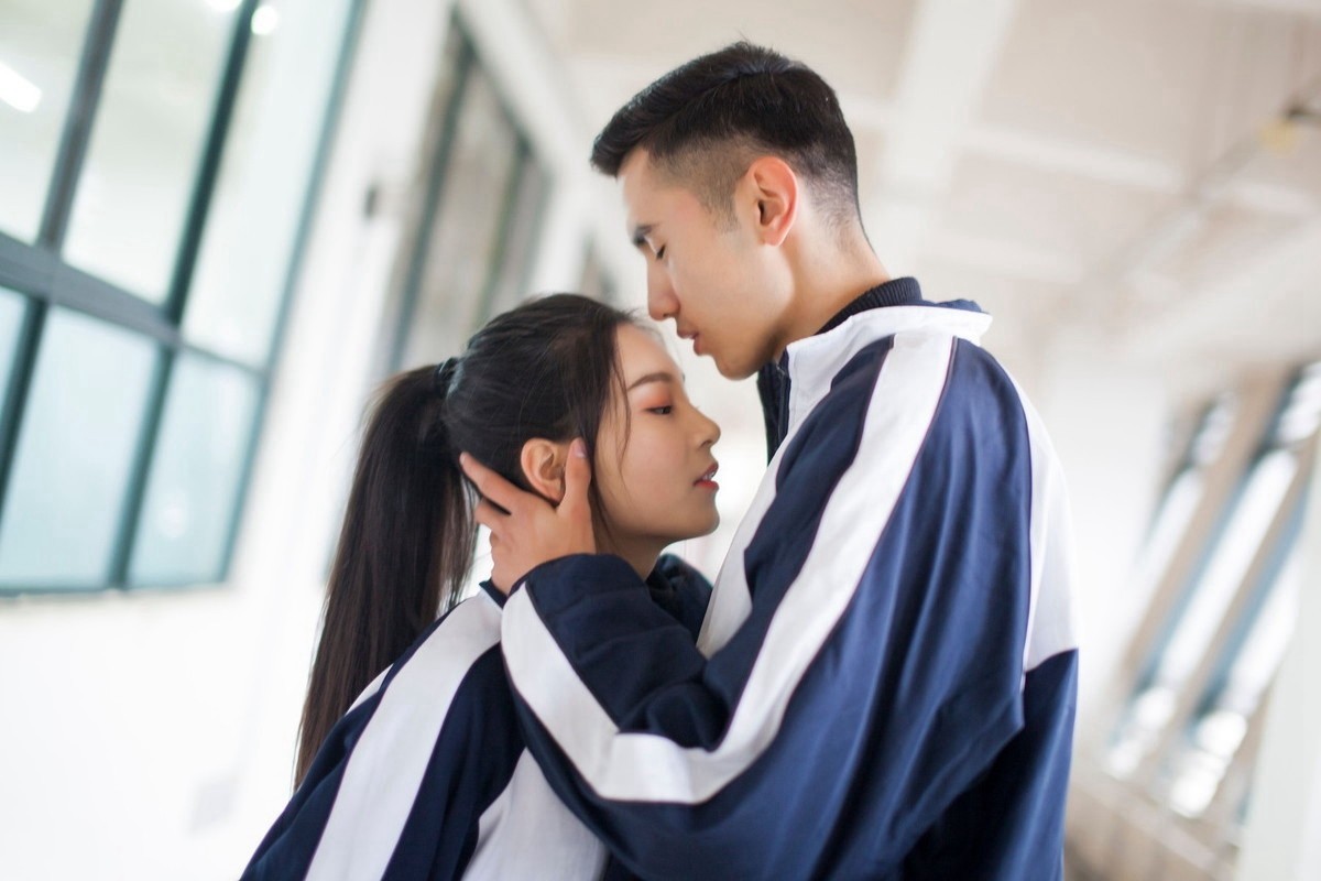 女大学生“偷食禁果”怀孕背后的主因，是父母对孩子性教育的缺失