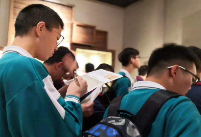 “取消中考，16岁直接上大学”，北大教授一番话，让家长态度不一