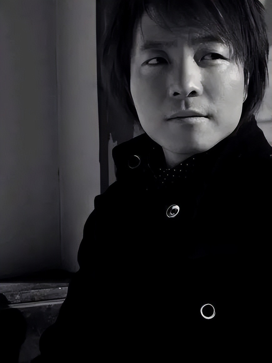 “辞职会长”许巍：曾患抑郁症数次自杀，却治愈无数抑郁症患者