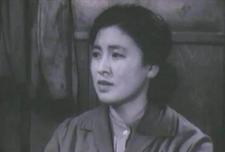 世界电影（0105）朝鲜电影《轧钢工人》（1972）剧照欣赏