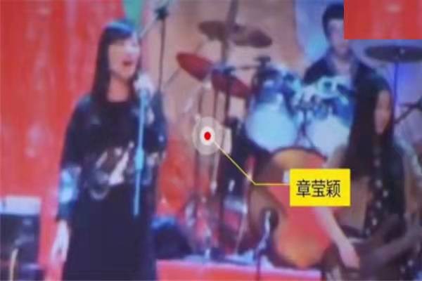 2017年，章莹颖异国求学惨遭不测，尸首下落不明，凶手却免于死刑