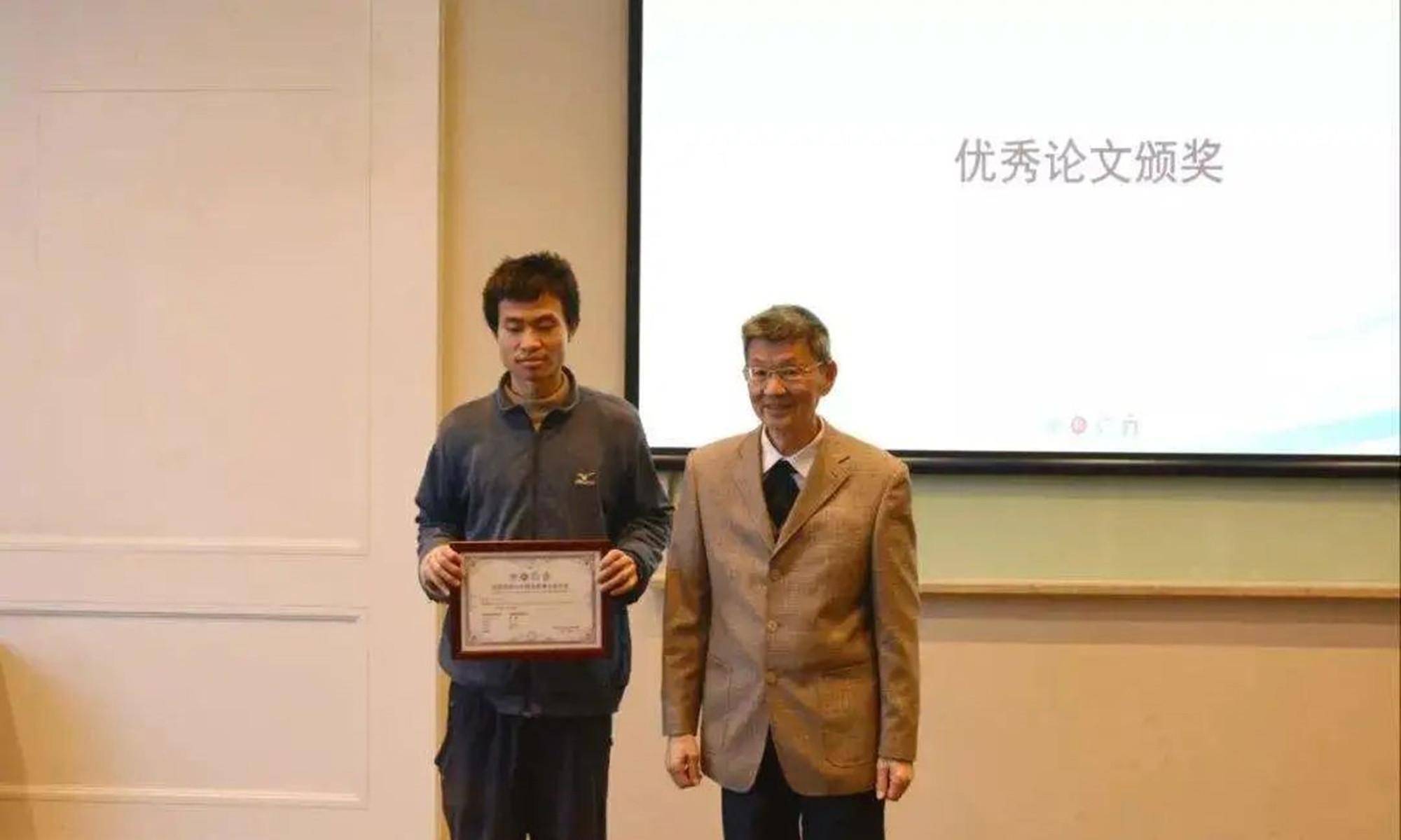 “学渣”逆袭正教授史：22岁攻克世界大难题，23岁升为985教授