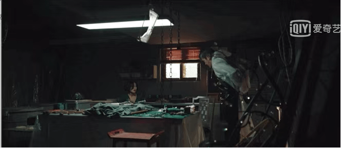 谭卓，早该红了