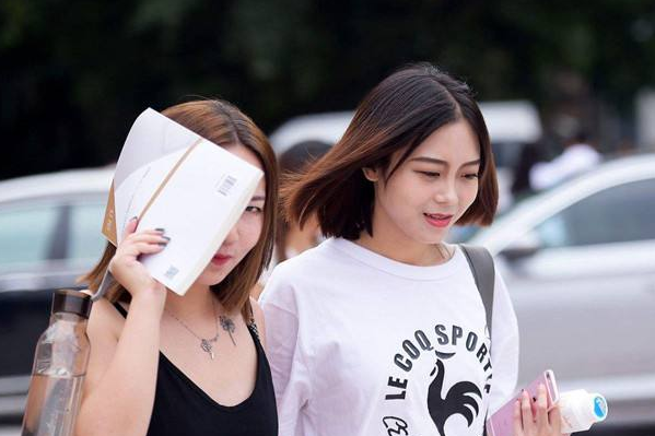 腾讯应届生因工作安排不满在大群公开质疑领导