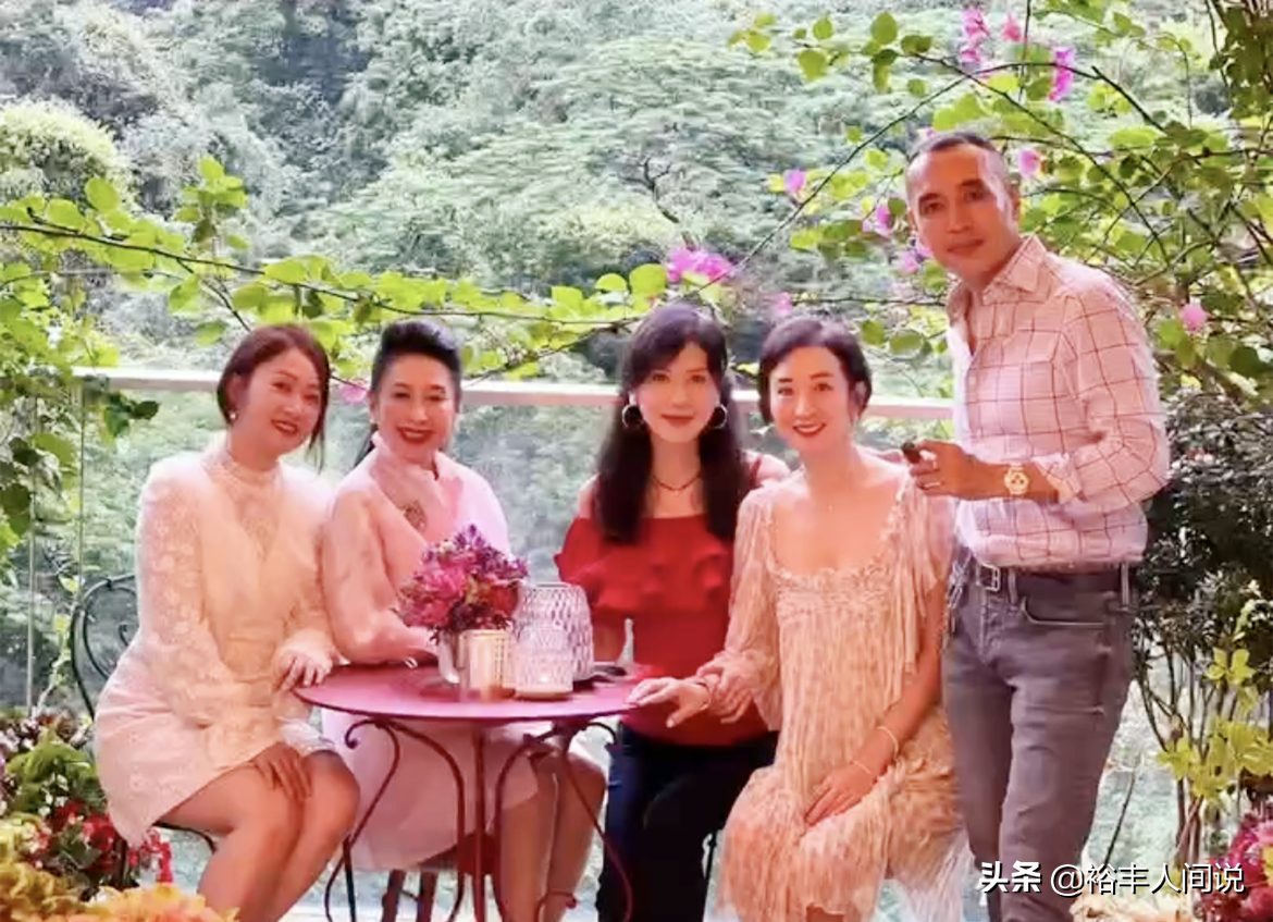 数位退圈港星聚餐！“鬼后”王玉环身家千万，朱洁仪住3000尺豪宅